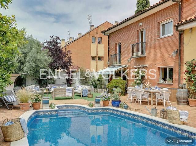 Casa-chalet en Venta en Serraparera
