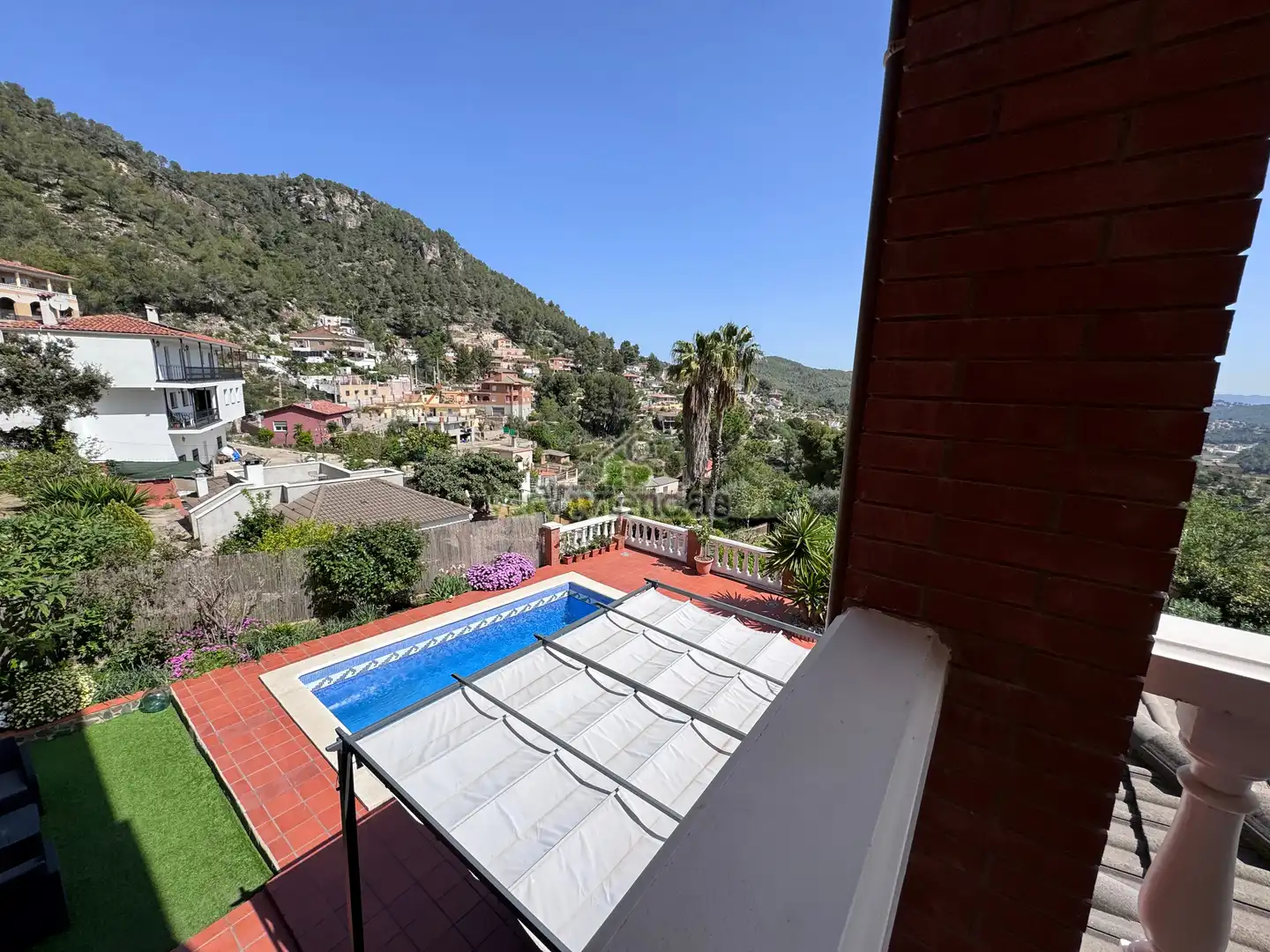 Casa o xalet en venda a Carrer de Migjorn, 34, Vallirana