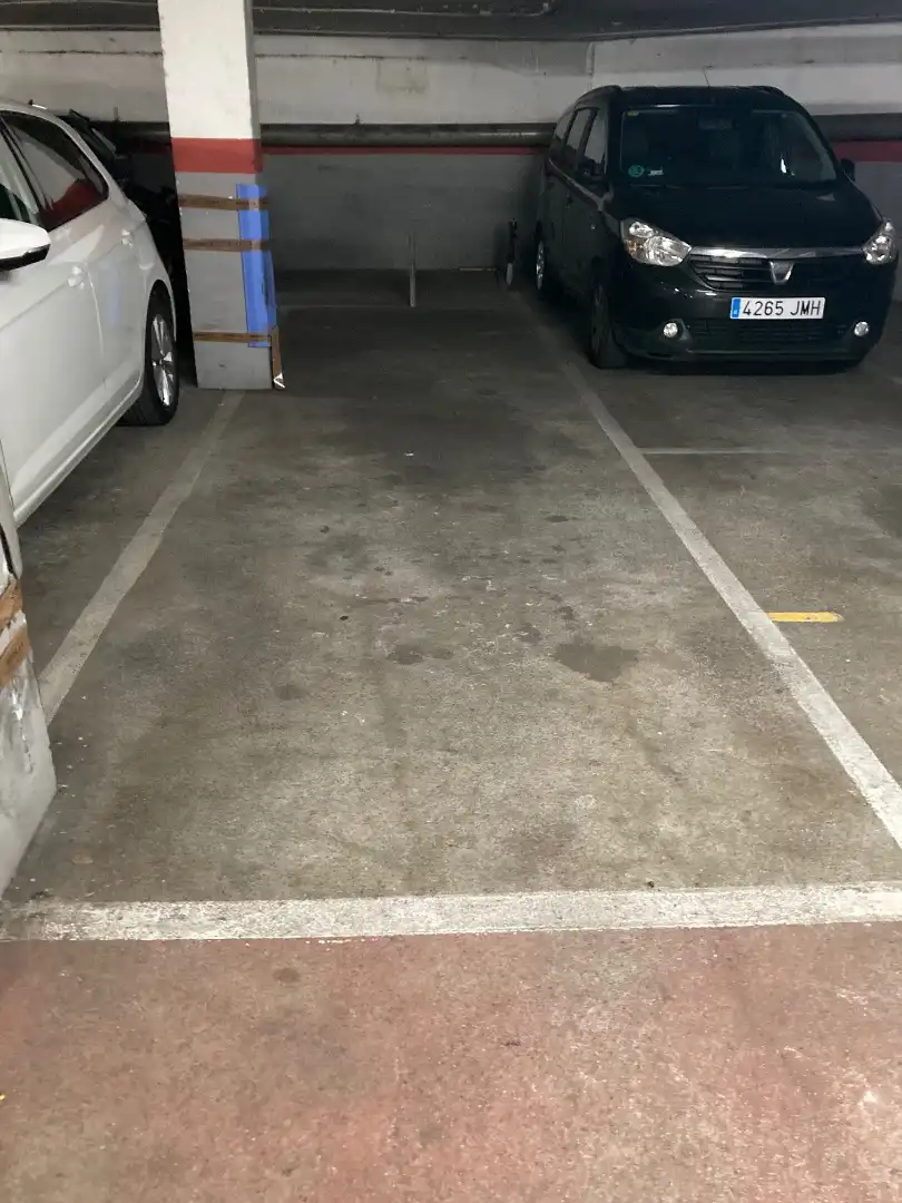 Parkplatz von Garage zur Miete in L'Hospitalet de Llobregat