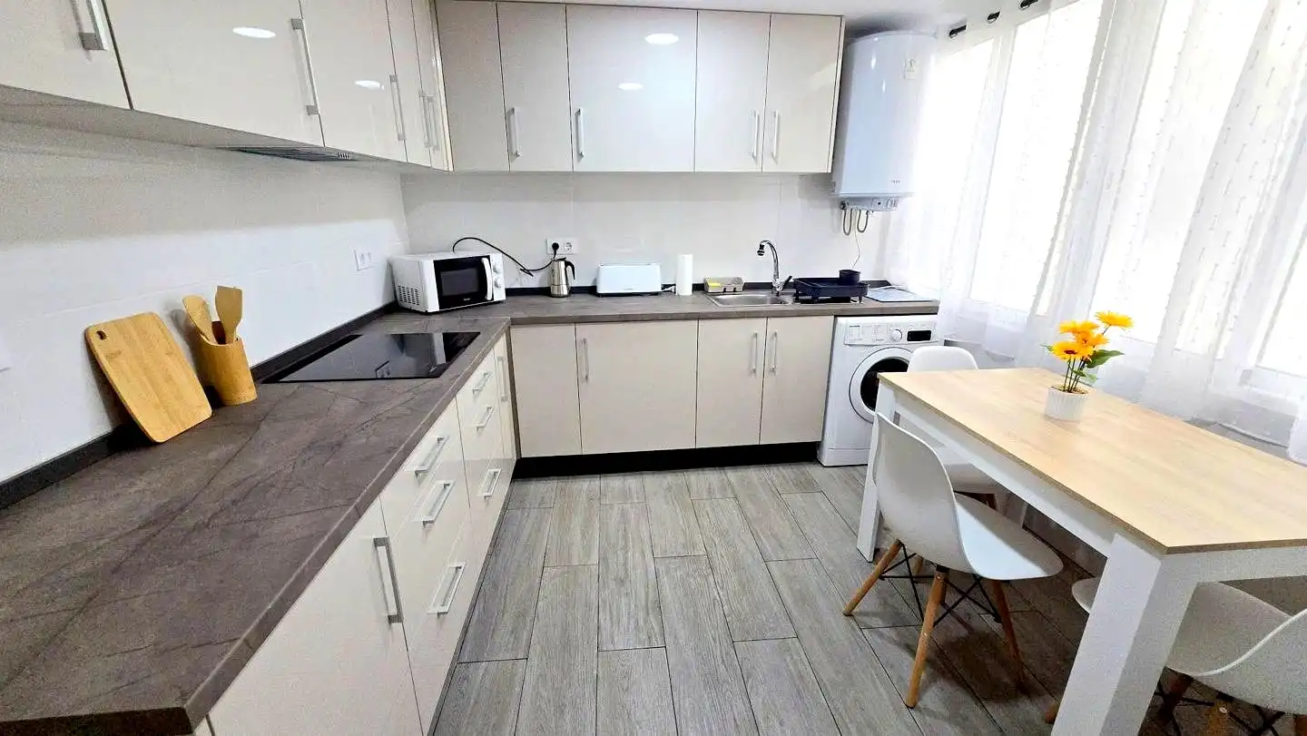 Apartament de lloguer a Plaça Garbí, 1, Grau de Gandia - Venecia - Marenys de Rafalcaid