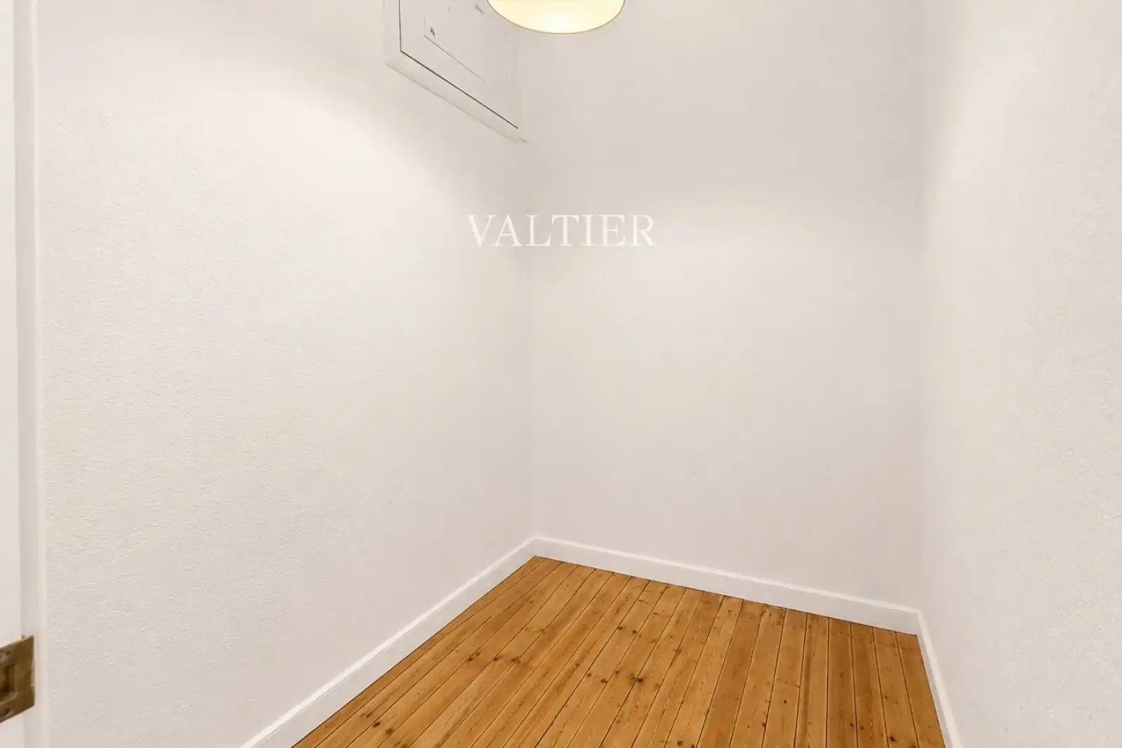 Habitación de Piso de alquiler en Madrid con Amueblado