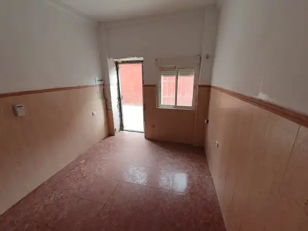 Piso en venta en C/ Encuentro, La Chanca - Pescadería