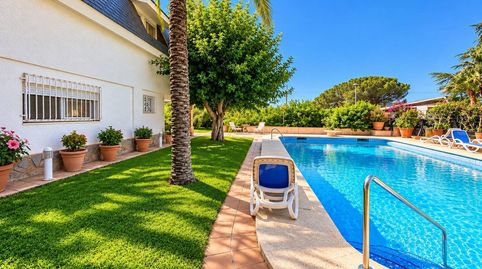 Venta de excelente chalet en Petrer
