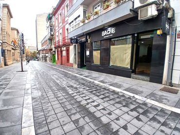 Local comercial de lloguer a Centro