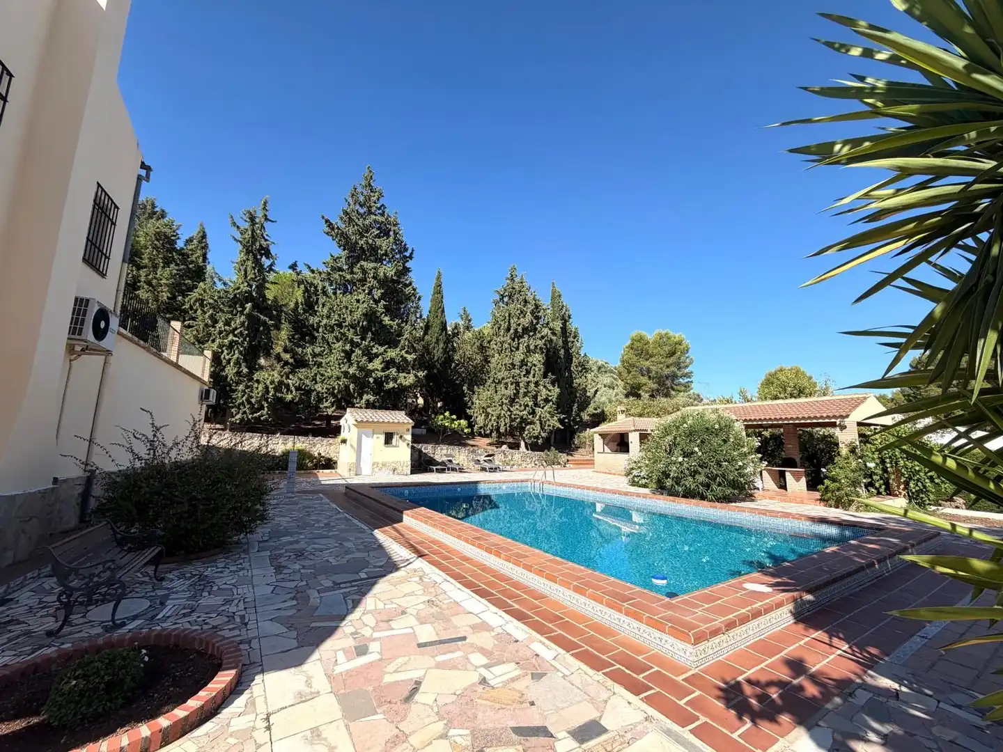 Piscina de Casa o xalet en venda en Antequera amb Jardí privat, Terrassa i Traster