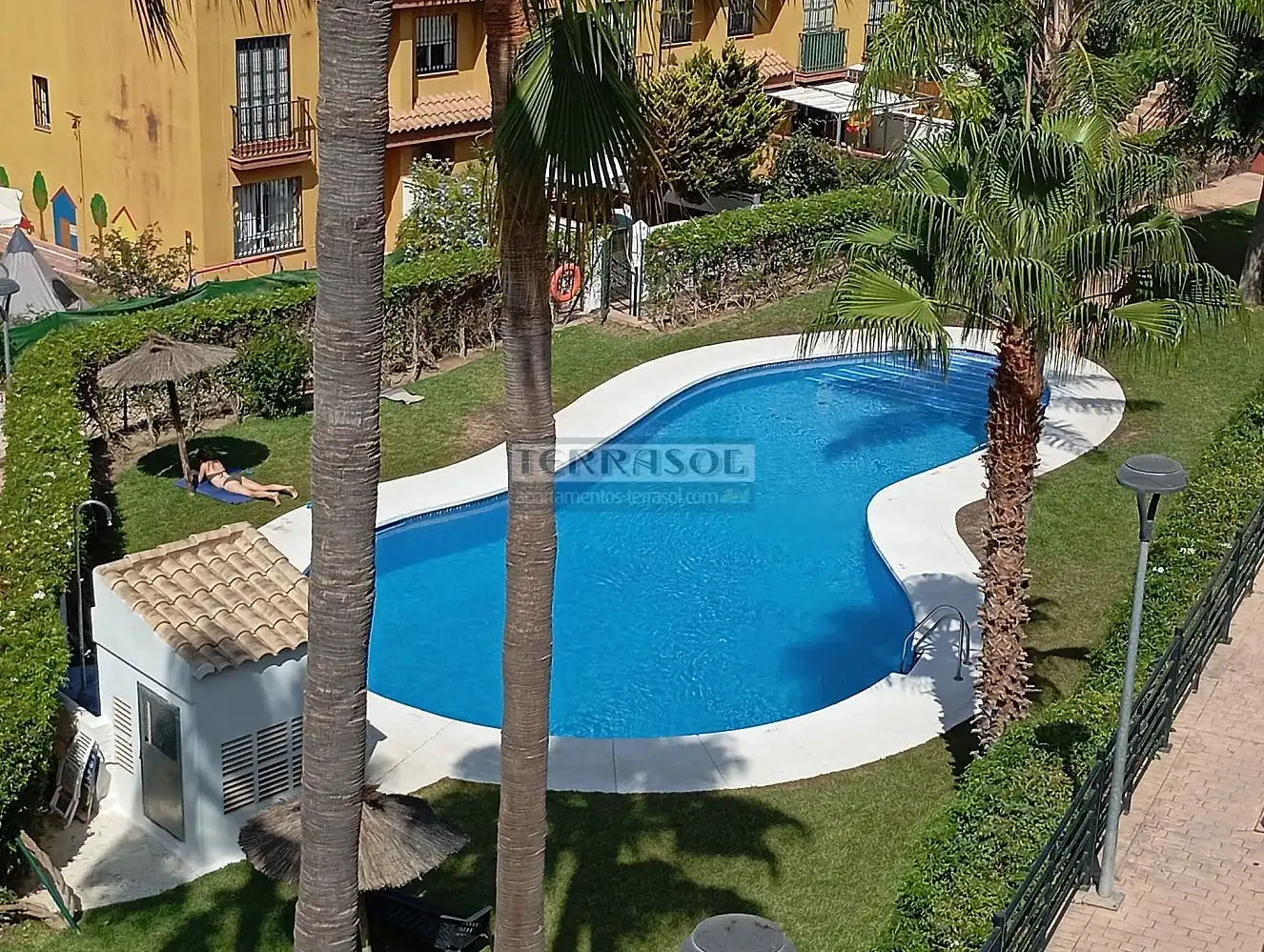 Swimming pool of Detached homes for sale in Vélez-Málaga  with Air Conditioner, Heating and Terrace