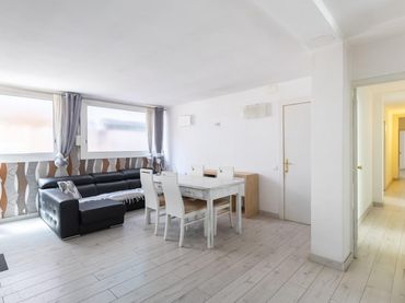 Local comercial en venda a Carrer Carrer Joan Valera