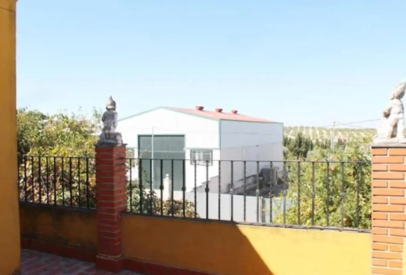 Exterior view of Houses for sale in Fernán-Núñez