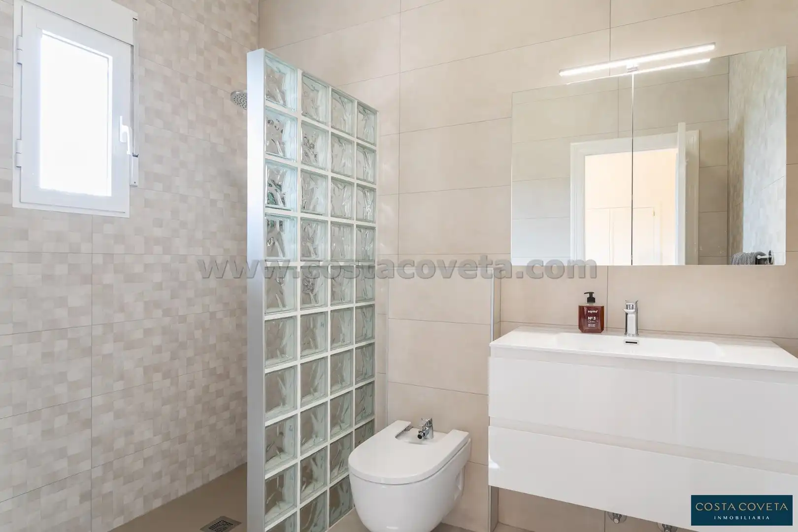 Bathroom of Houses for sale in El Campello  with Air Conditioner, Private garden and Terrace