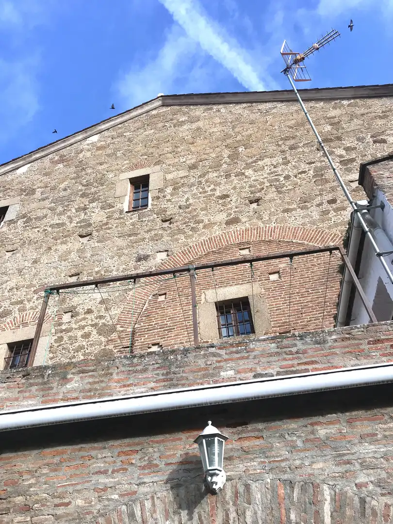 Vista exterior de Casa adosada en venta en Plasencia con Aire acondicionado, Calefacción y Jardín privado