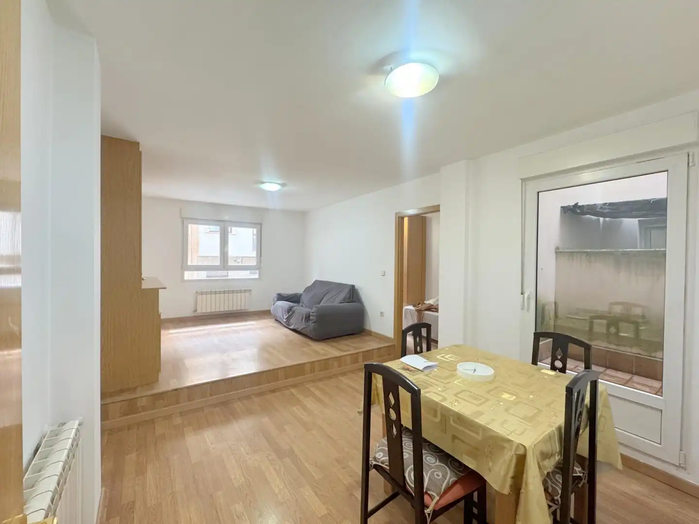 Sala d'estar de Pis en venda en Las Navas del Marqués , Ávila