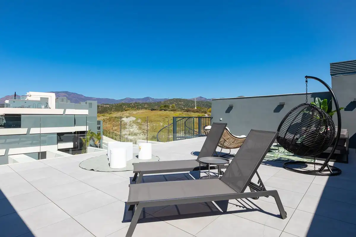 Ático con piscina en venta en Selwo, imagen 10