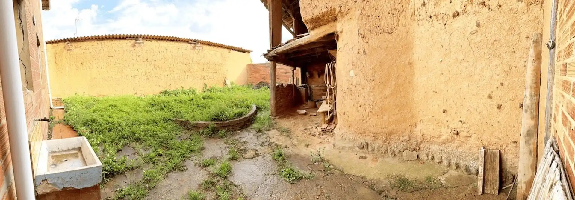 Country homes for sale in Santas Martas