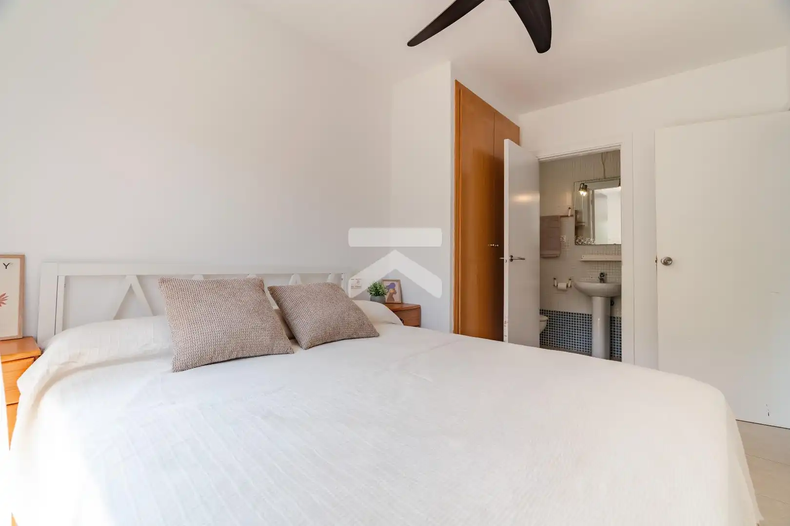 Casa aparellada amb terrassa en venda a Platja de Mont-roig, imagen 36