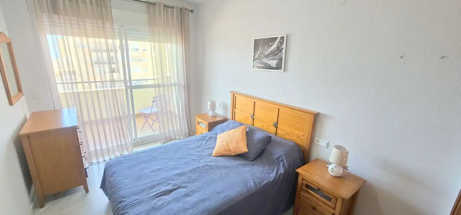 Schlafzimmer von Wohnungen zum Verkauf in Algarrobo mit Terrasse, Schwimmbad und Möbliert