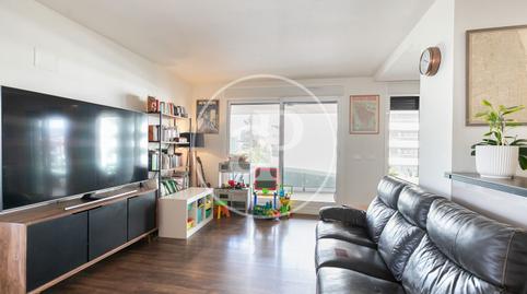 Foto 3 de Pis en venda a Carrer del Progrés, 213, Port, Barcelona