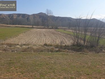 Terreno rustico in vendita a Villastar