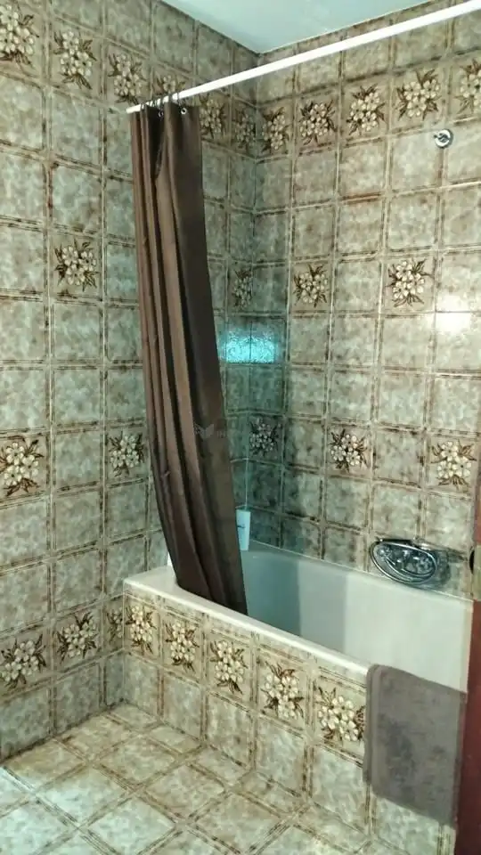 Baño de Piso en venta en Teruel con Calefacción, Parquet y Amueblado