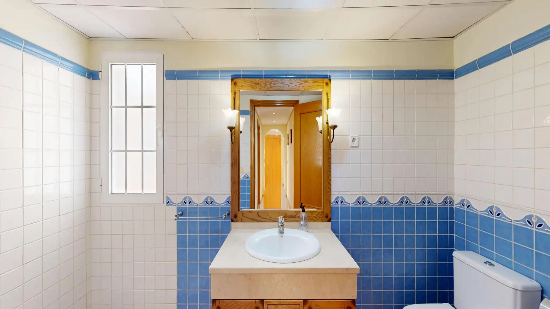 Baño de Piso en venta en Molina de Segura con Aire acondicionado, Terraza y Trastero