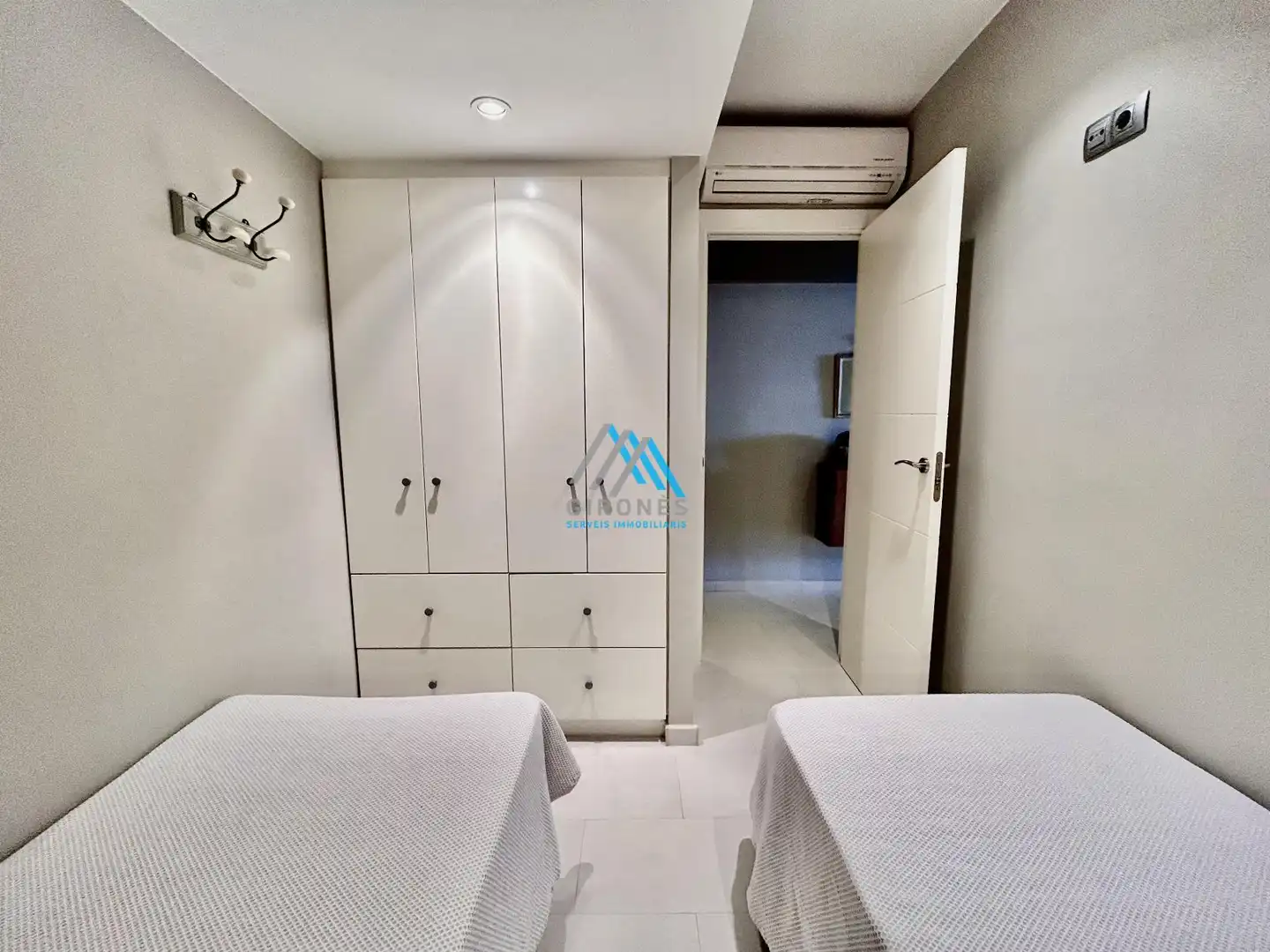 Apartamento con ascensor en venta en Passeig del Mar, imagen 16