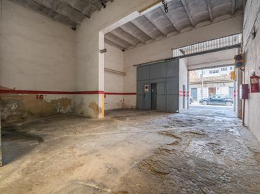 Local comercial en venta en Carrer Pere II