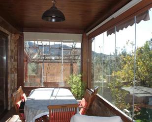 Terrassa de Casa adosada en venda en Elda amb Aire condicionat, Calefacció i Jardí privat