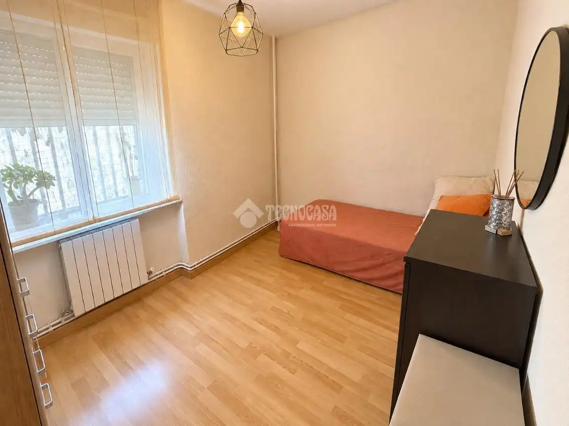 Bedroom of Flat for sale in Leganés