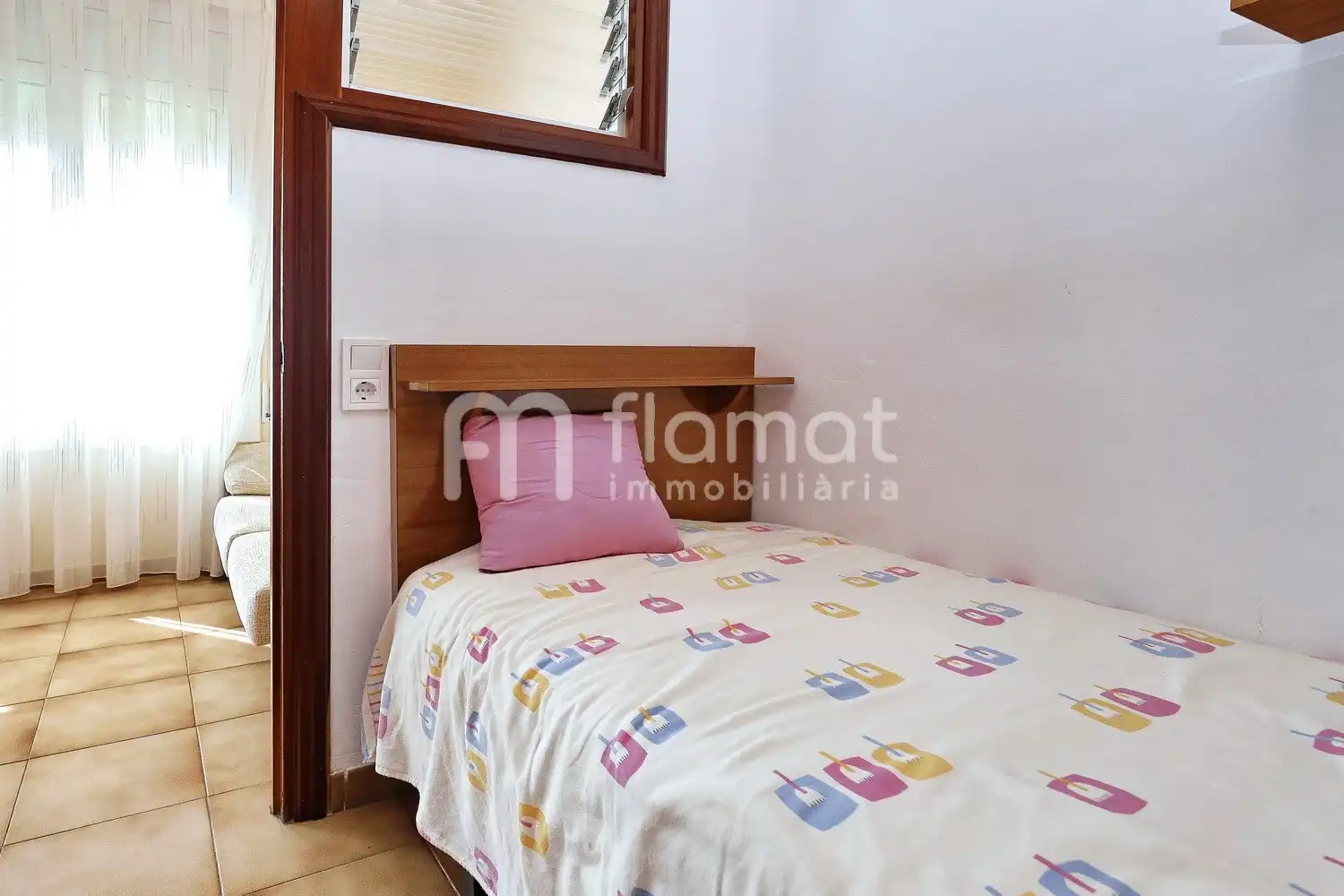Bedroom of Flat for sale in Sabadell