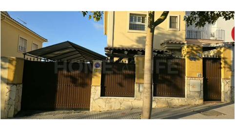 Foto 5 de Casa o chalet en venta en Calle Irlanda, Distrito Zeta - Recinto Ferial Cortijo de Torres, Málaga Capital