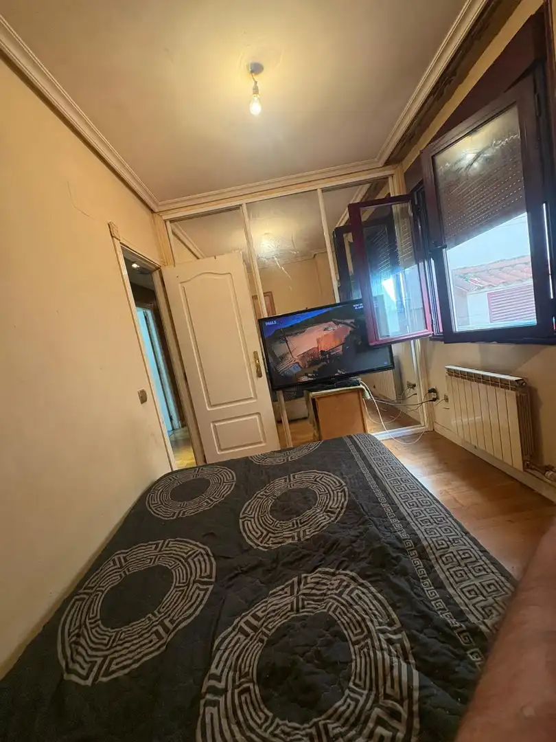Habitación de Piso en venta en Salamanca con Calefacción, Terraza y Trastero