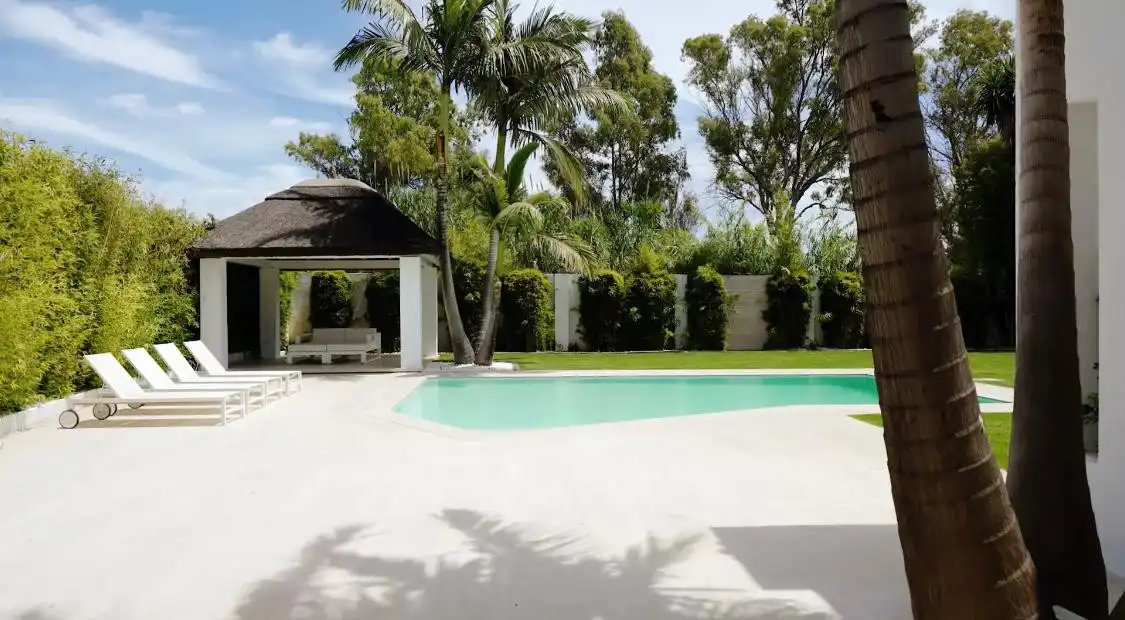 Casa o xalet de lloguer a Guadalmina Baja