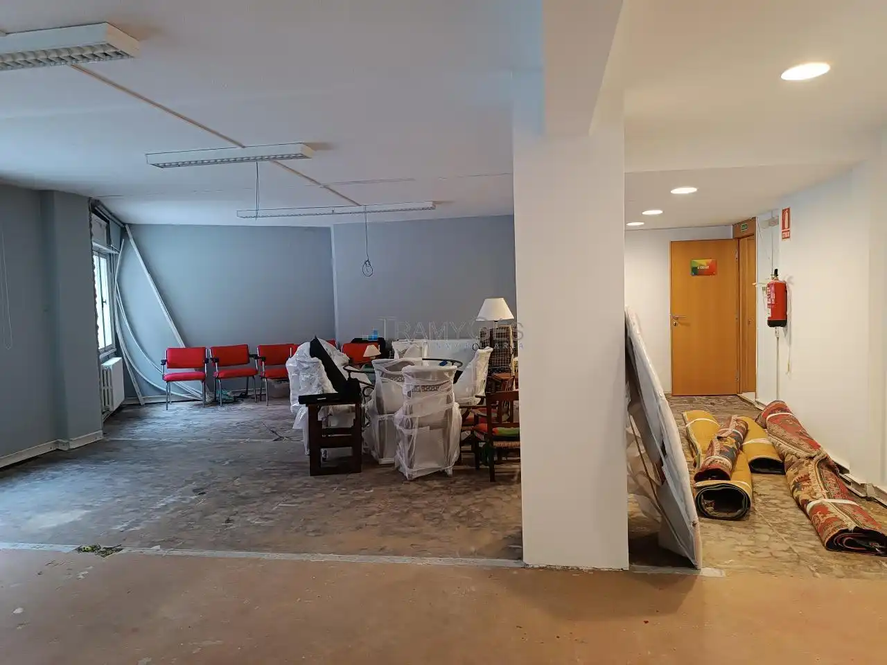 Office for sale in Vigo   with Heating