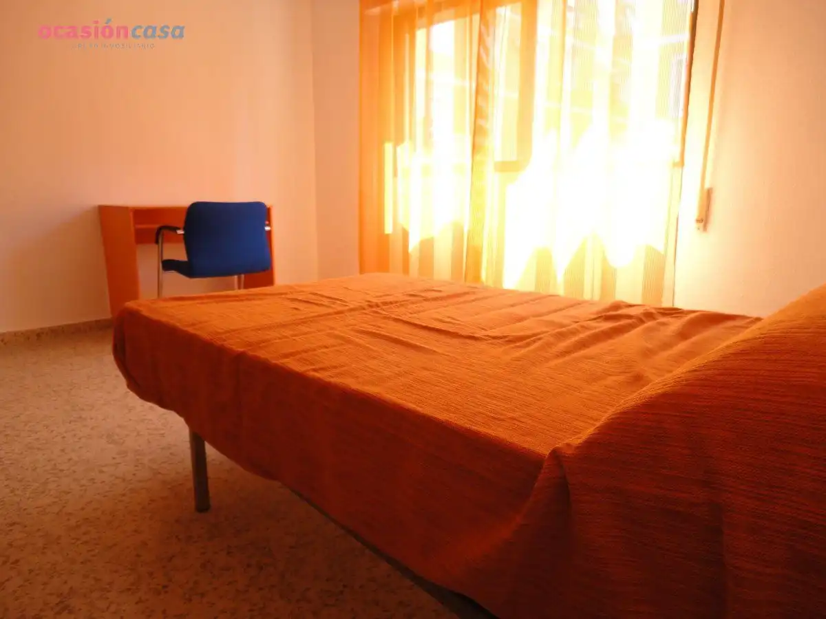 Flat for rent in Plaza de Toros