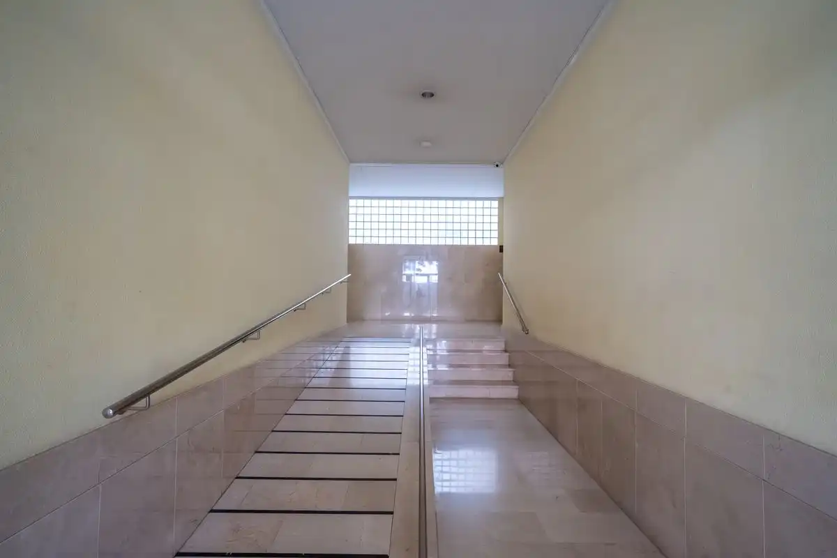 Piso con ascensor en venta en Avenida Miguel Hernández, imagen 31