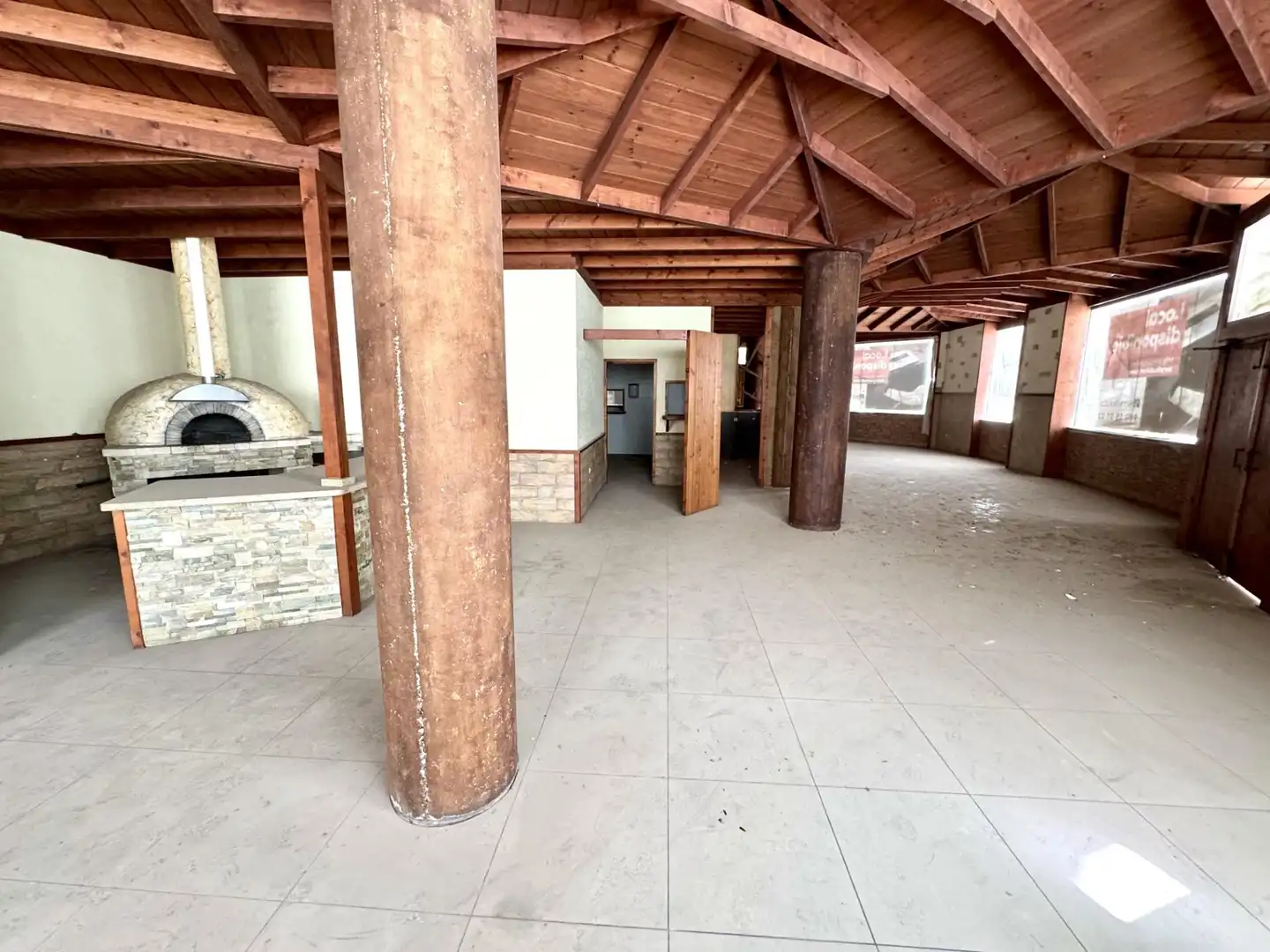 Local comercial de lloguer a Avenida DUQUE DE TAMAMES, imagen 8