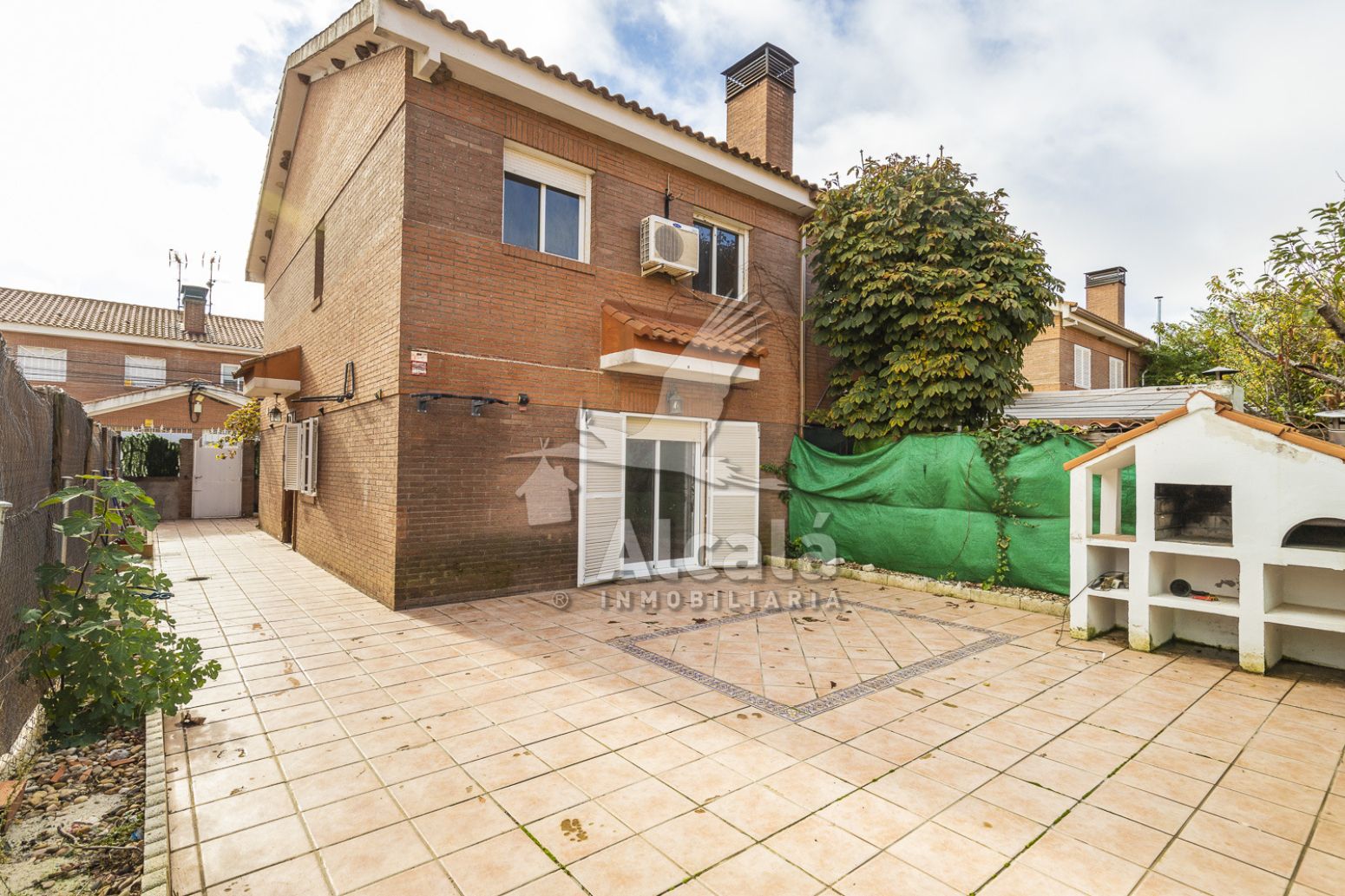 Vista exterior de Casa adosada en venda en A Coruña Capital  amb Calefacció