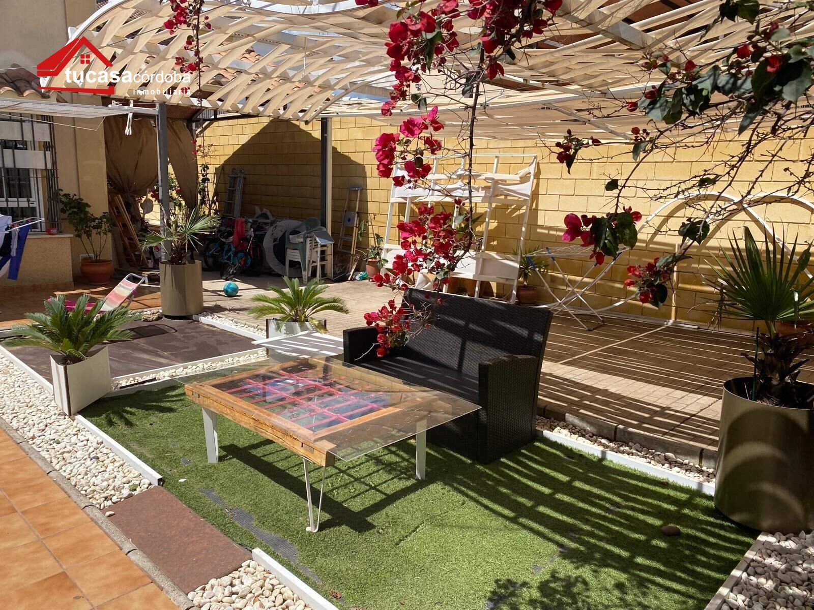 Terrassa de Casa o xalet en venda en  Córdoba Capital amb Aire condicionat i Piscina