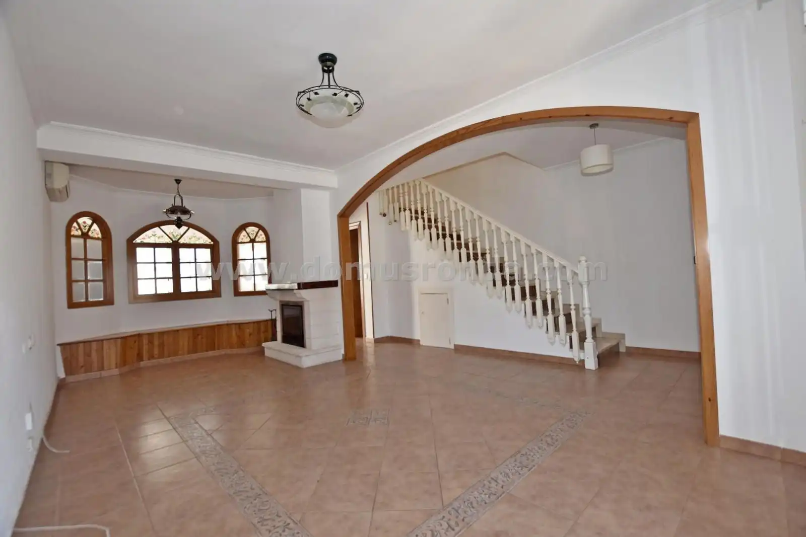 Casa adosada en venta en Ronda con Calefacción y Trastero