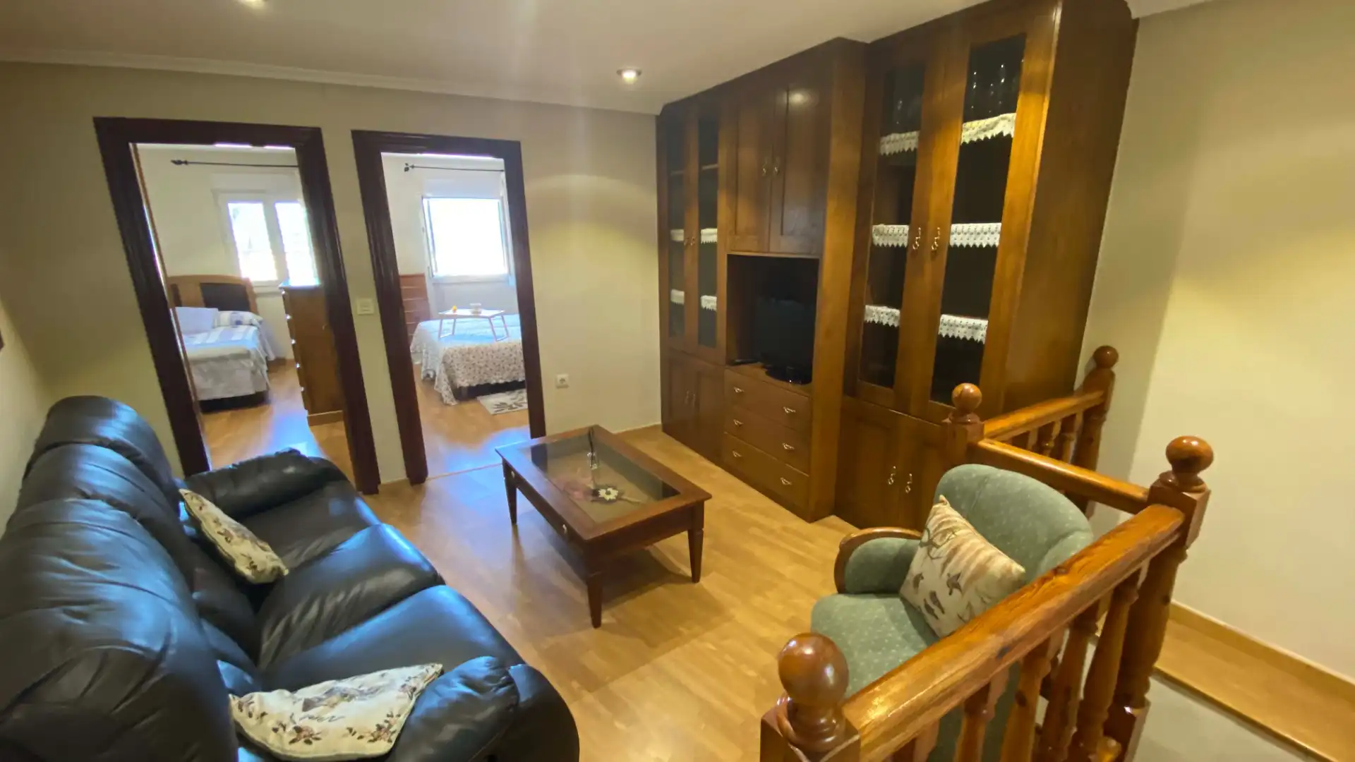 Sala de estar de Casa o chalet en venta en San Martín del Rey Aurelio con Calefacción, Jardín privado y Trastero