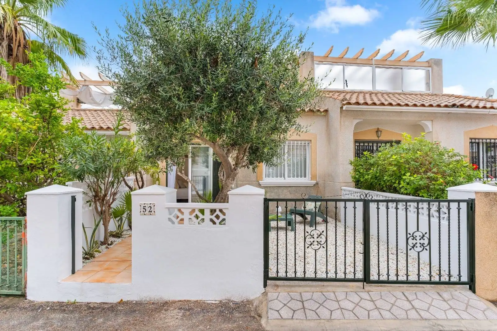 Vista exterior de Apartamento en venta en Orihuela con Aire acondicionado, Calefacción y Jardín privado