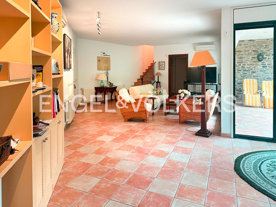 Living room of Single-family semi-detached for sale in La Selva de Mar  with Heating and Terrace