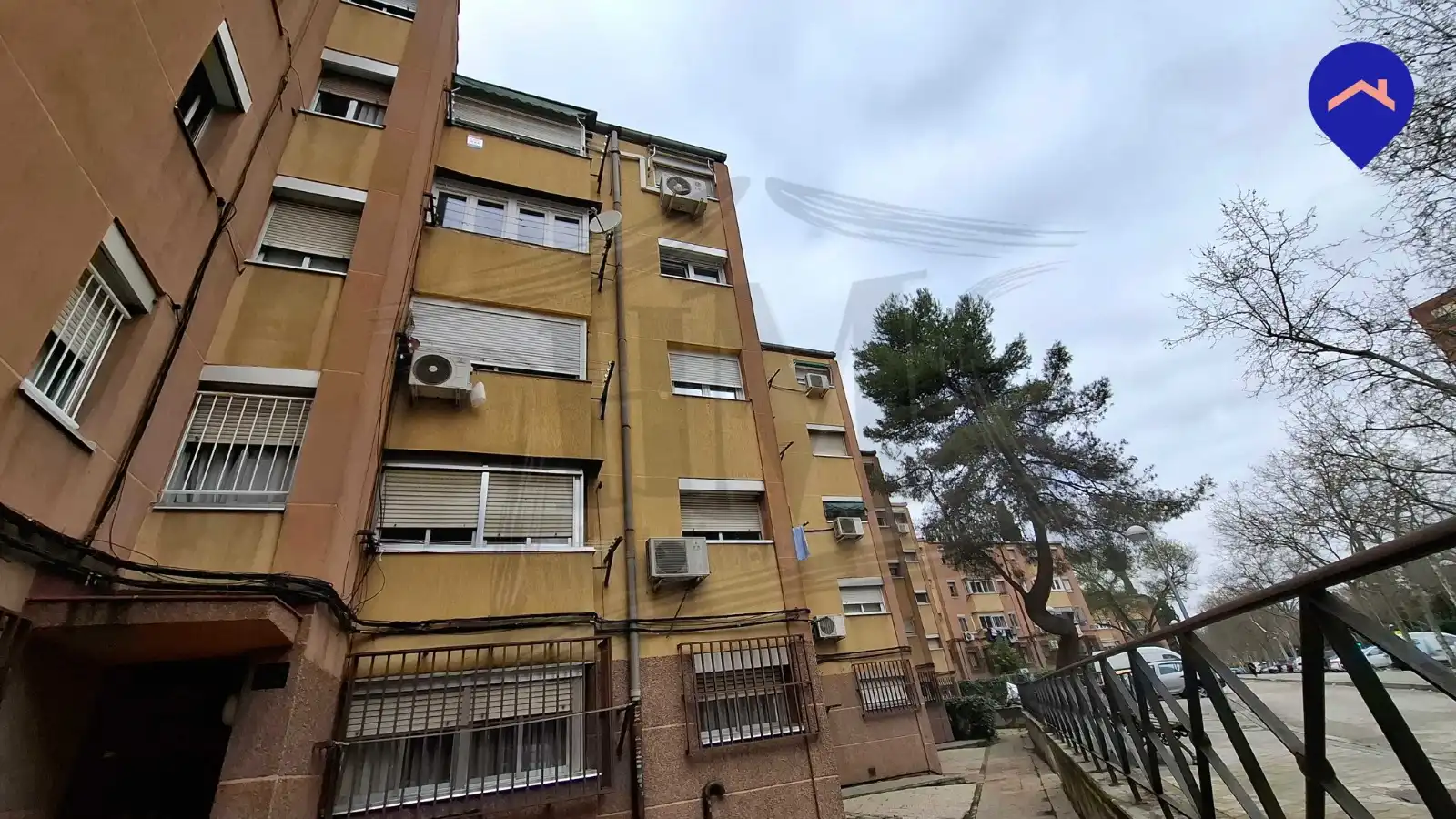 Vista exterior de Pis en venda en Madrid amb Aire condicionat, Calefacció i Parquet