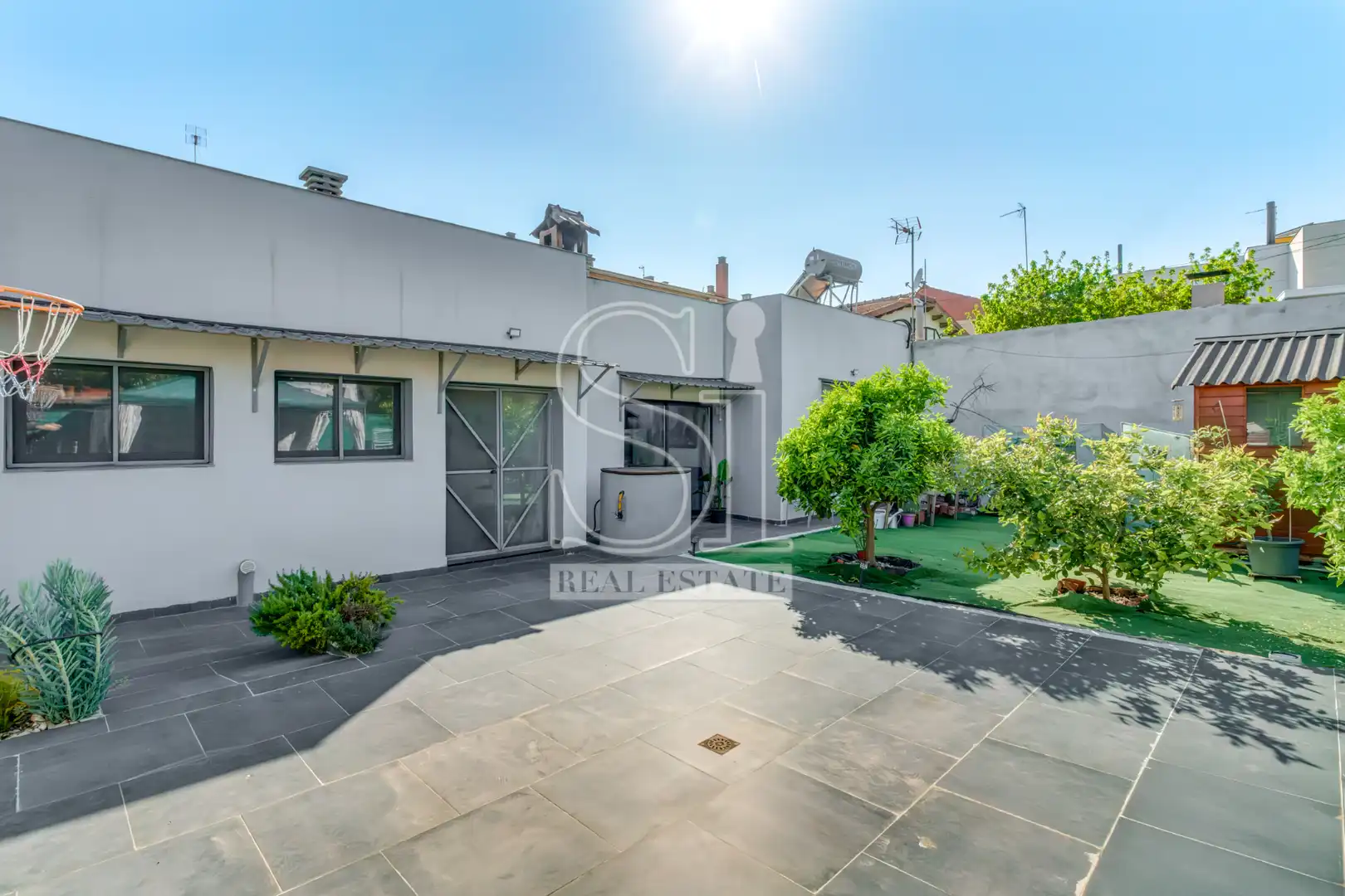 Vista exterior de Casa o xalet en venda en Mollet del Vallès amb Calefacció, Jardí privat i Terrassa