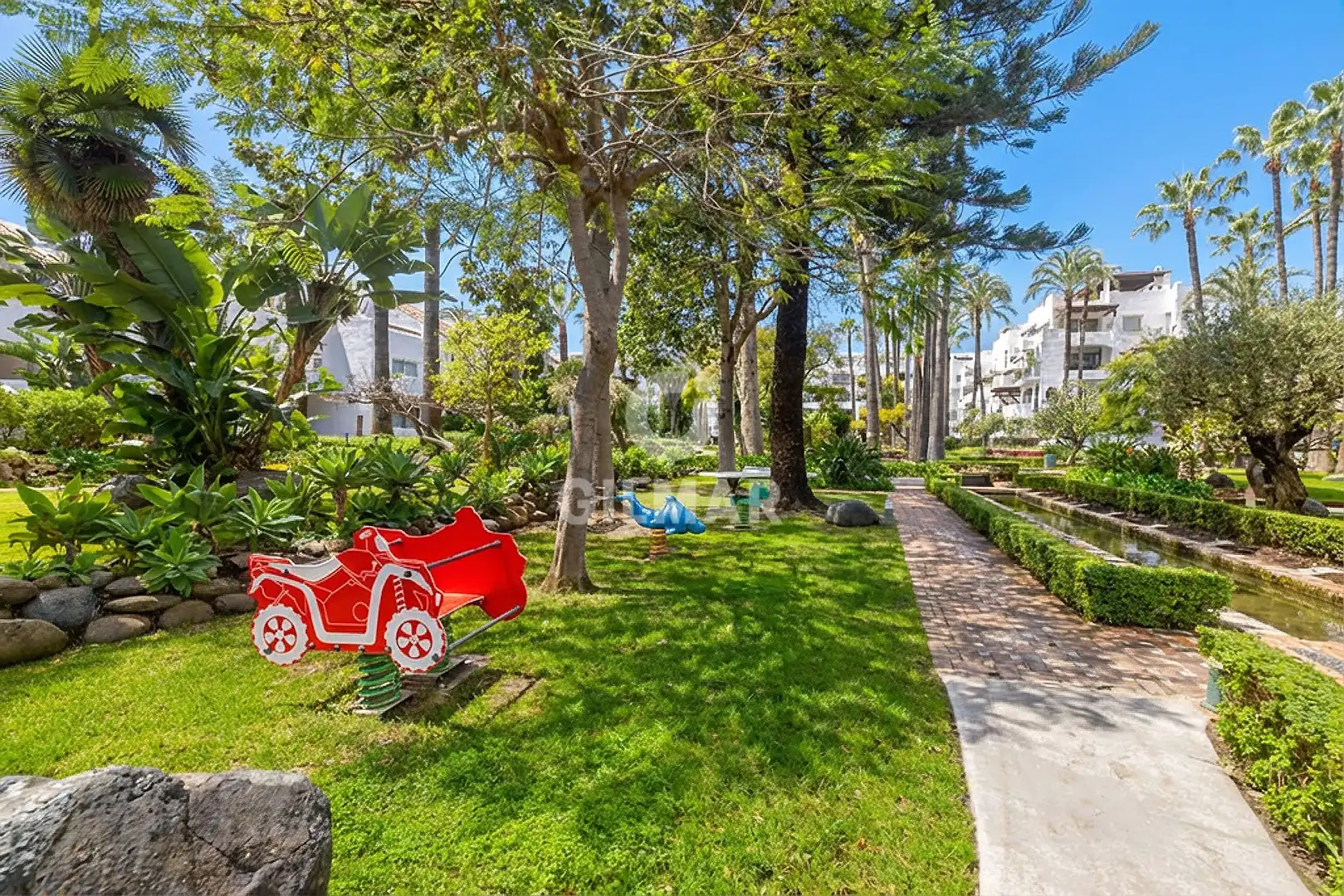 Apartament amb terrassa en venda a Nueva Andalucía, imagen 40