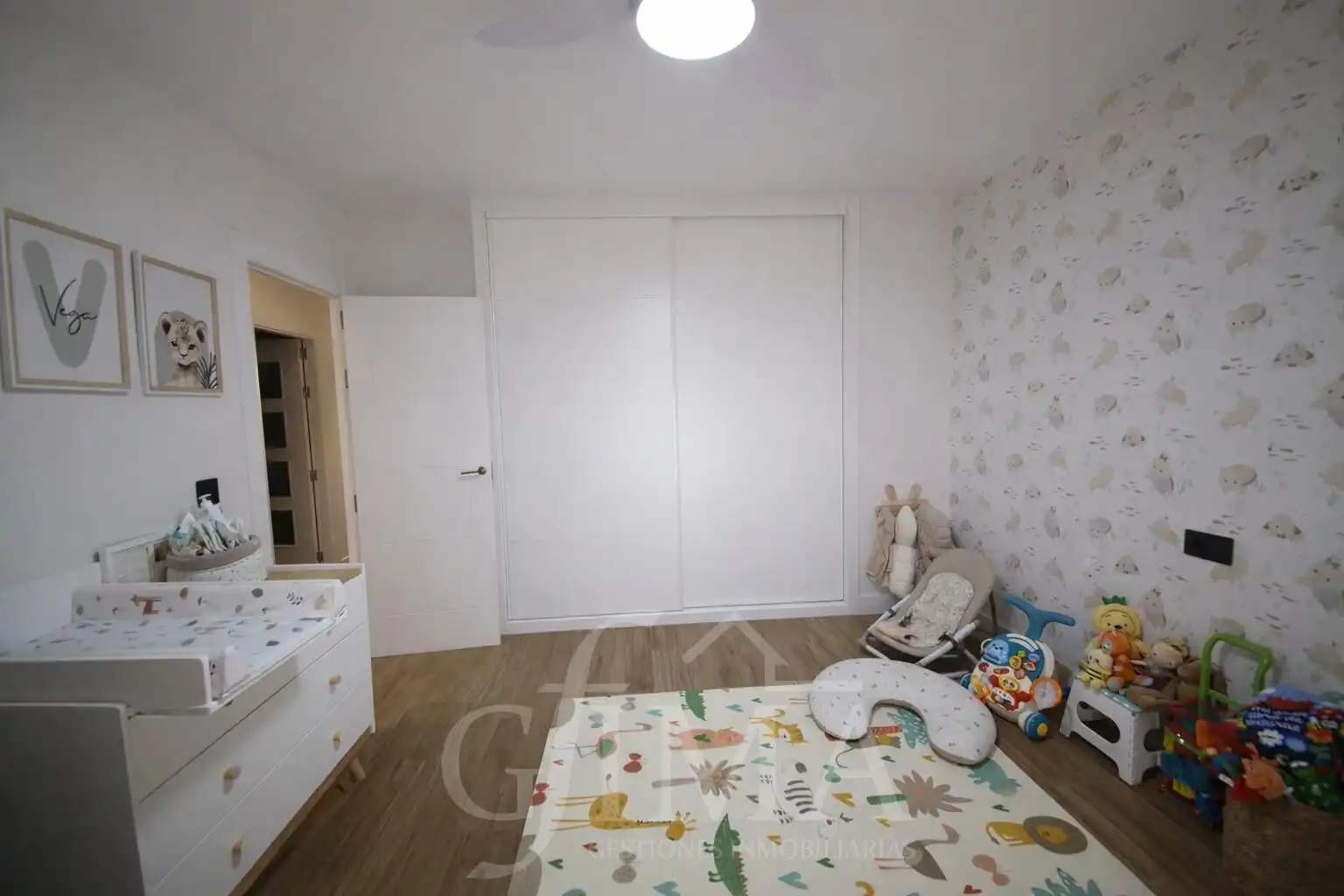 Schlafzimmer von Erdgeschoss zum Verkauf in Tomelloso mit Klimaanlage und Heizung