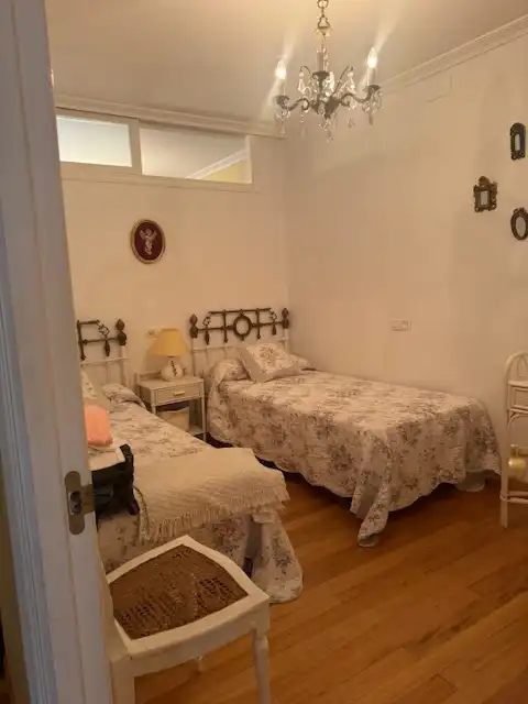 Habitación de Piso de alquiler en Vegadeo con Calefacción, Amueblado y Horno