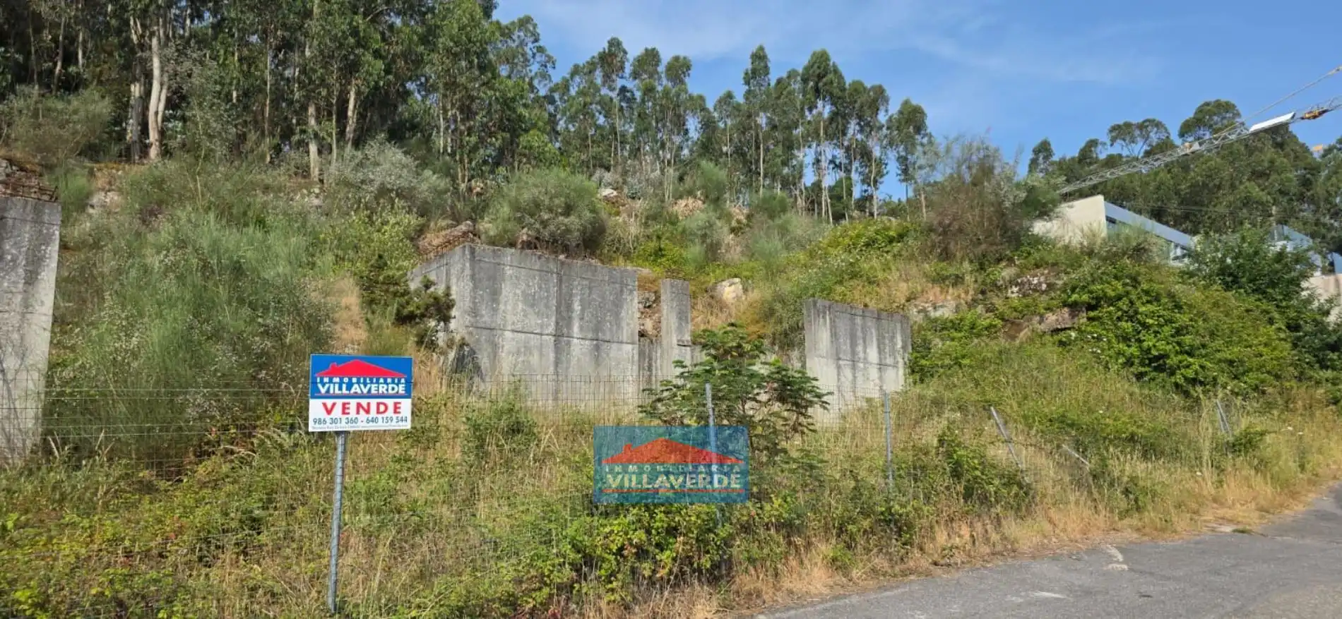Residencial en venta en Cangas 