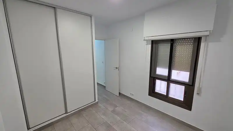Schlafzimmer von Wohnung zum Verkauf in Elche / Elx