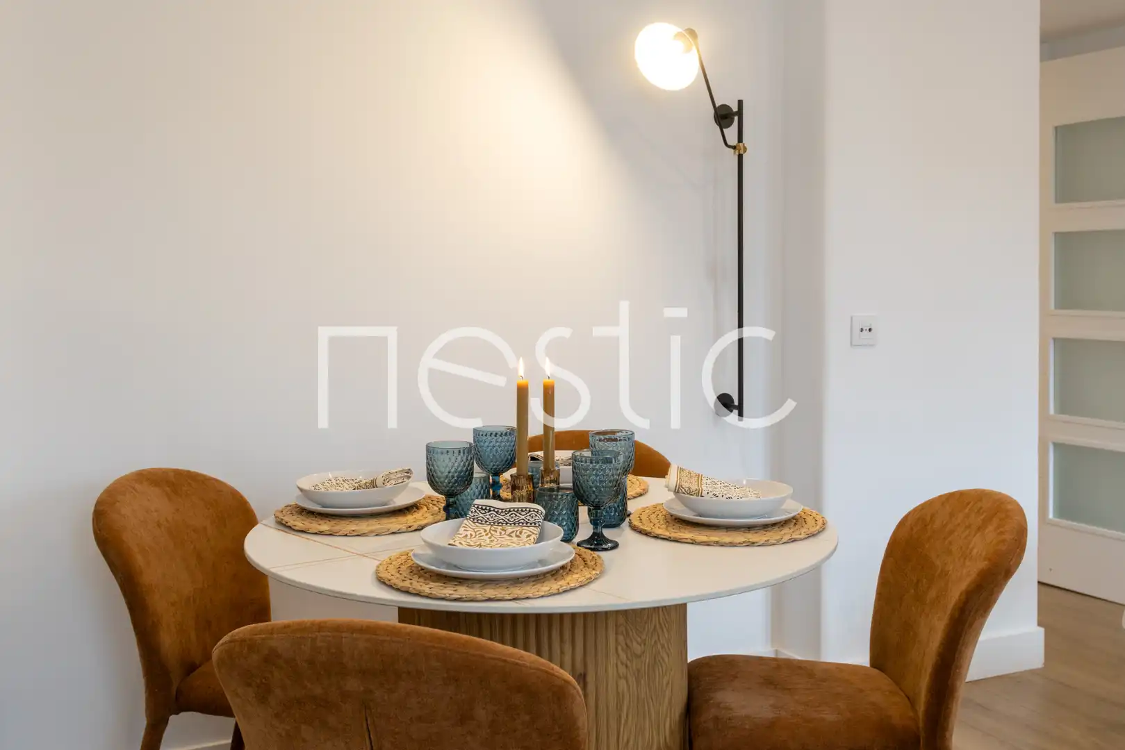 Comedor de Apartamento de alquiler en Madrid con Aire acondicionado, Calefacción y Amueblado