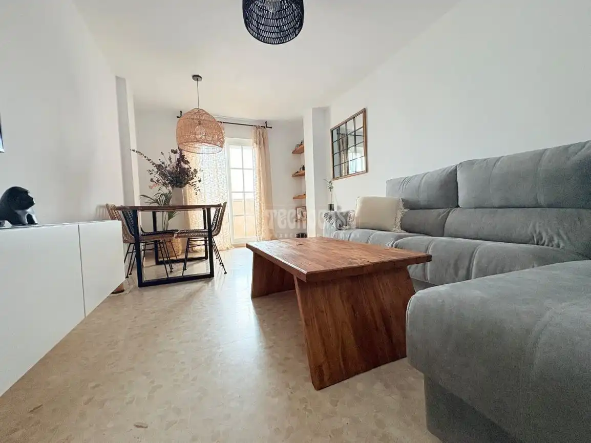 Living room of Flat for sale in Barbate  with Terrace